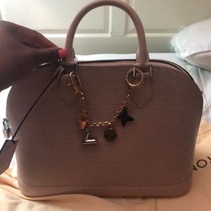 Louis Vuitton Épi Leather Alma MM